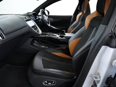 صورة 12 لـ 2024 Aston Martin DBX
