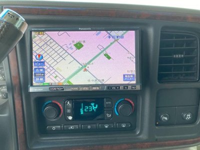 2005 Cadillac ESCALADE 照片 32
