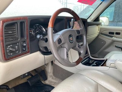 2005 Cadillac ESCALADE 照片 14