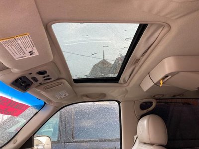 2005 Cadillac ESCALADE 照片 45