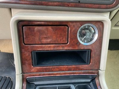 2005 Cadillac ESCALADE 照片 50