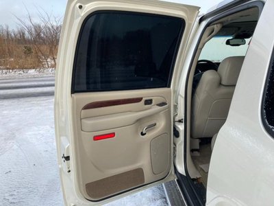 2005 Cadillac ESCALADE 照片 24