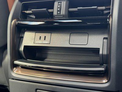 صورة 48 لـ 2025 Toyota VELLFIRE