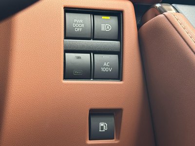 صورة 30 لـ 2025 Toyota VELLFIRE
