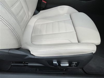 2022 BMW 2 SERIES COUPE 照片 23