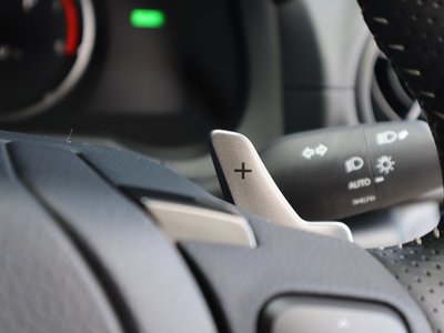 صورة مصغرة 15 لـ 2024 Lexus IS