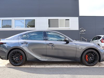 صورة مصغرة 5 لـ 2024 Lexus IS