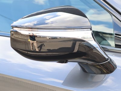 صورة مصغرة 73 لـ 2024 Lexus IS