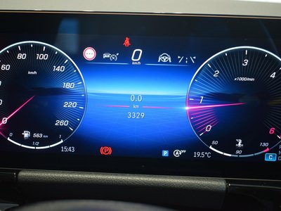 2025 Mercedes-BENZ GLA photo 11
