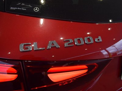 2025 Mercedes-BENZ GLA thumbnail 18