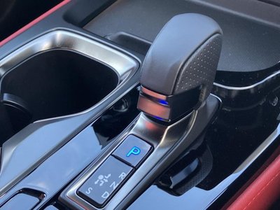 2024 Lexus NX — миниатюра 28