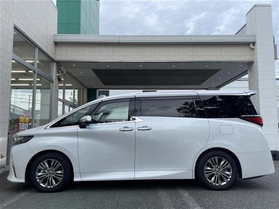 صورة 42 لـ 2023 Toyota ALPHARD