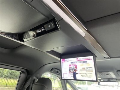 صورة 25 لـ 2023 Toyota ALPHARD