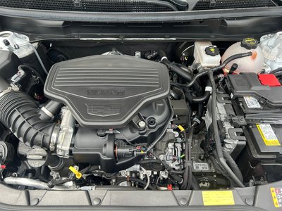 صورة 15 لـ 2025 Cadillac XT5