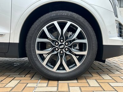 2025 Cadillac XT5 缩略图 18