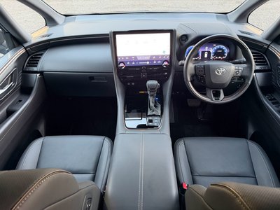 2025 Toyota ALPHARD thumbnail 69