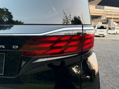 2025 Toyota ALPHARD thumbnail 25