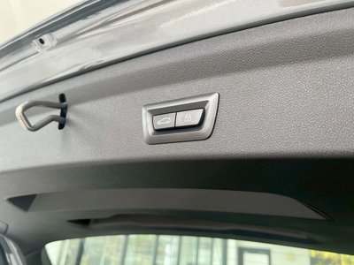 2026 BMW 1 SERIES 照片 16