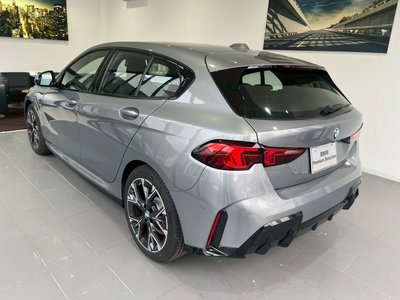 2026 BMW 1 SERIES 照片 12