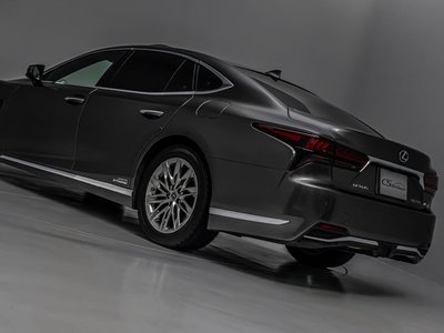 2021 Lexus LS — фото 33