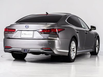 2021 Lexus LS — фото 23