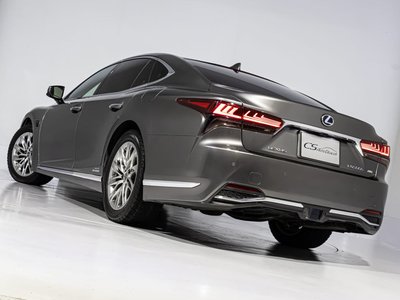 2021 Lexus LS — фото 27