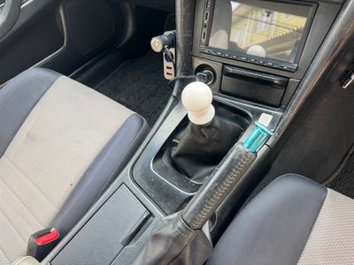 1998 Nissan SKYLINE COUPE 缩略图 17