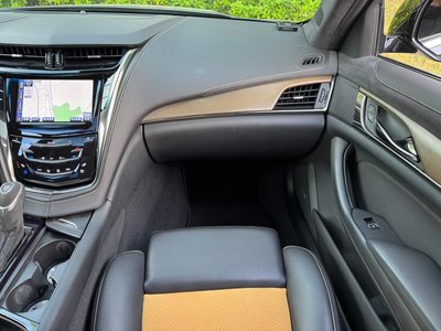 صورة 29 لـ 2017 Cadillac CTS
