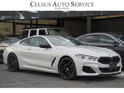 2022 BMW 8 SERIES photo 1