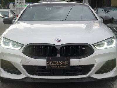 2022 BMW 8 SERIES photo 2