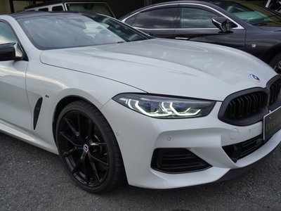 2022 BMW 8 SERIES photo 9