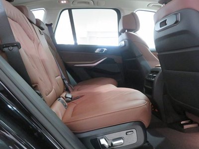 2023 BMW X5 photo 7