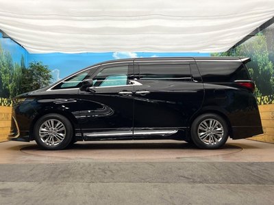 صورة 35 لـ 2025 Toyota ALPHARD
