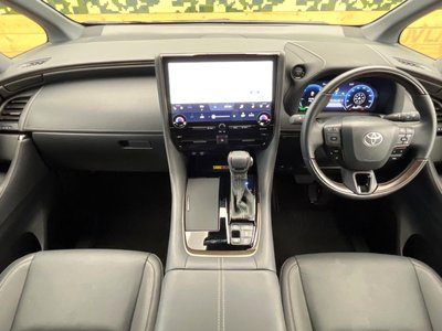 صورة 2 لـ 2025 Toyota ALPHARD