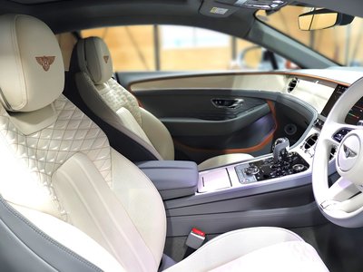 صورة 3 لـ 2025 Bentley CONTINENTAL