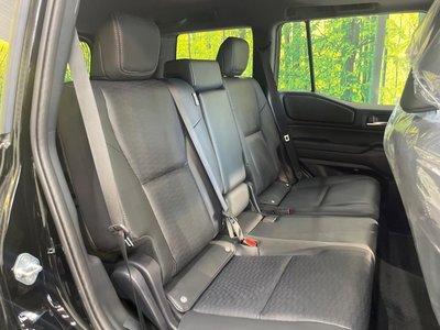 صورة 9 لـ 2025 Toyota LAND CRUISER 250