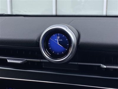 صورة 10 لـ 2023 Maserati GRECALE