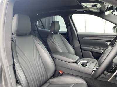 صورة 3 لـ 2023 Maserati GRECALE