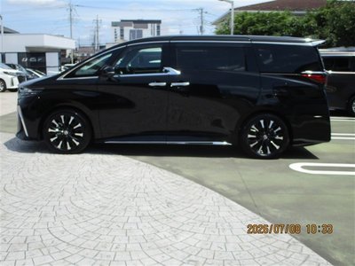 2024 Toyota ALPHARD — фото 4