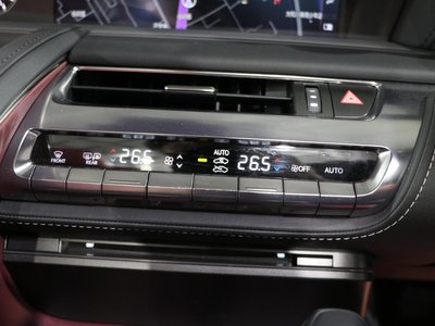 صورة مصغرة 22 لـ 2023 Lexus LC CONVERTIBLE