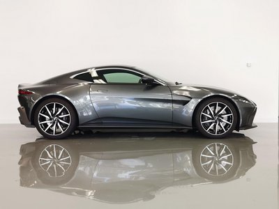 2018 Aston Martin VANTAGE 缩略图 9