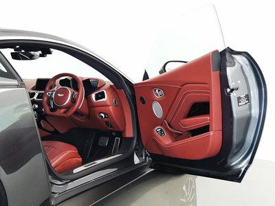 2018 Aston Martin VANTAGE 缩略图 22