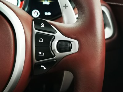 2018 Aston Martin VANTAGE 缩略图 30