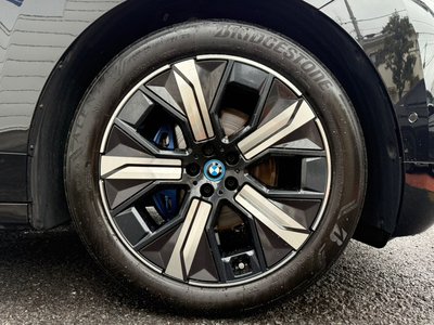 2023 BMW IX photo 14