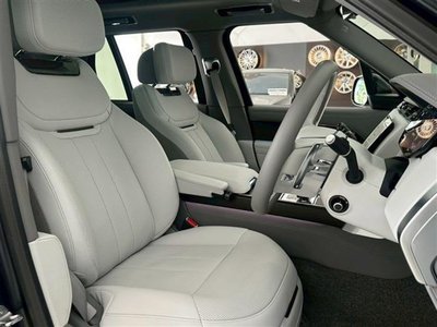 صورة 13 لـ 2023 LAND Rover RANGE ROVER