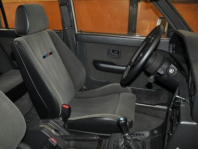 صورة 17 لـ 1986 BMW 5 SERIES