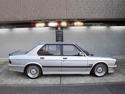 صورة 4 لـ 1986 BMW 5 SERIES