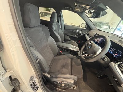 2025 BMW X1 photo 10