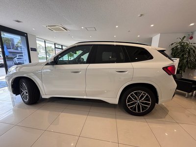 2025 BMW X1 photo 8