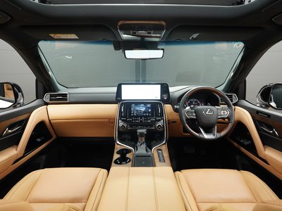 2024 Lexus LX — фото 6